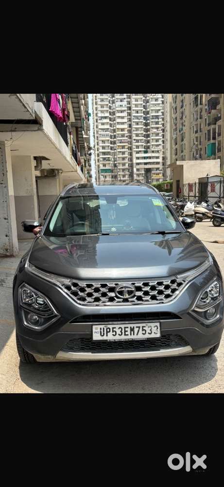 2023 Tata Safari Diesel Manual