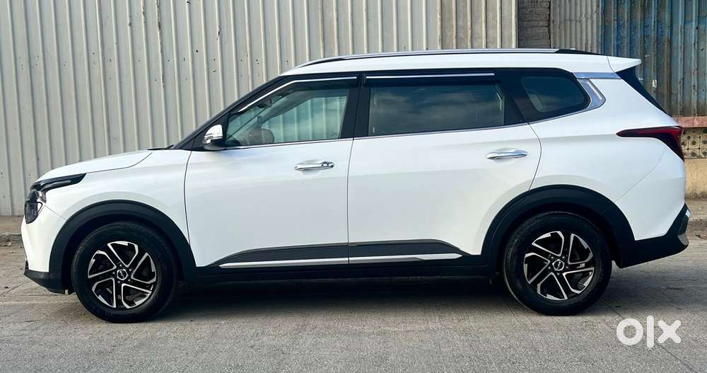 Kia Carens 1.4 Luxury Plus Dct 7 Str, 2022, Petrol