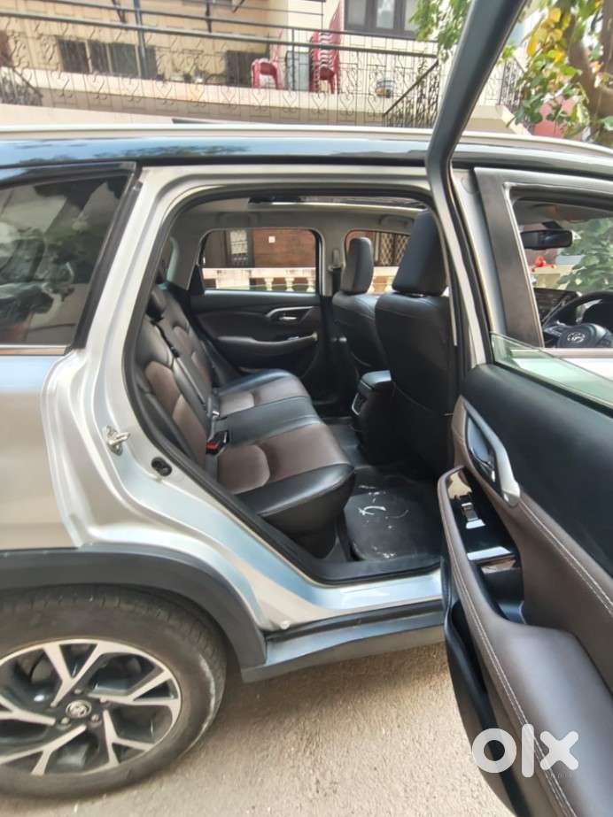 Toyota Urban Cruiser Hyryder V Hybrid Aero Edition, 2023, Petrol
