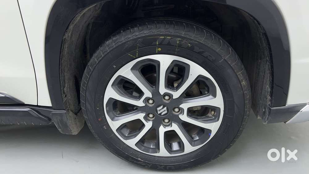 Maruti Suzuki Grand Vitara 1.5 Alpha Smart Hybrid At, 2022, Petrol