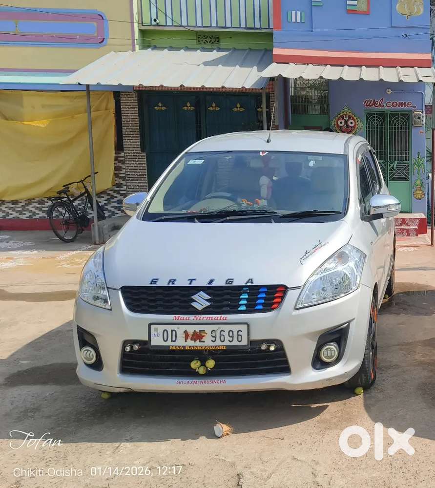 Maruti Suzuki Ertiga 2015 Diesel 100000 Km Driven