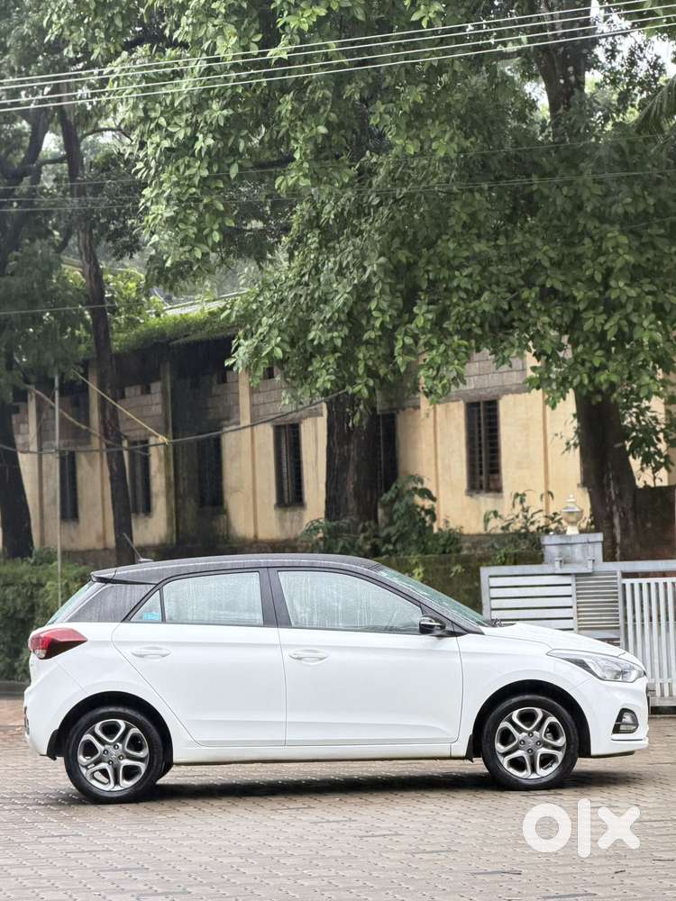 Hyundai I20 Sportz Plus Dual Tone, 2019, Petrol