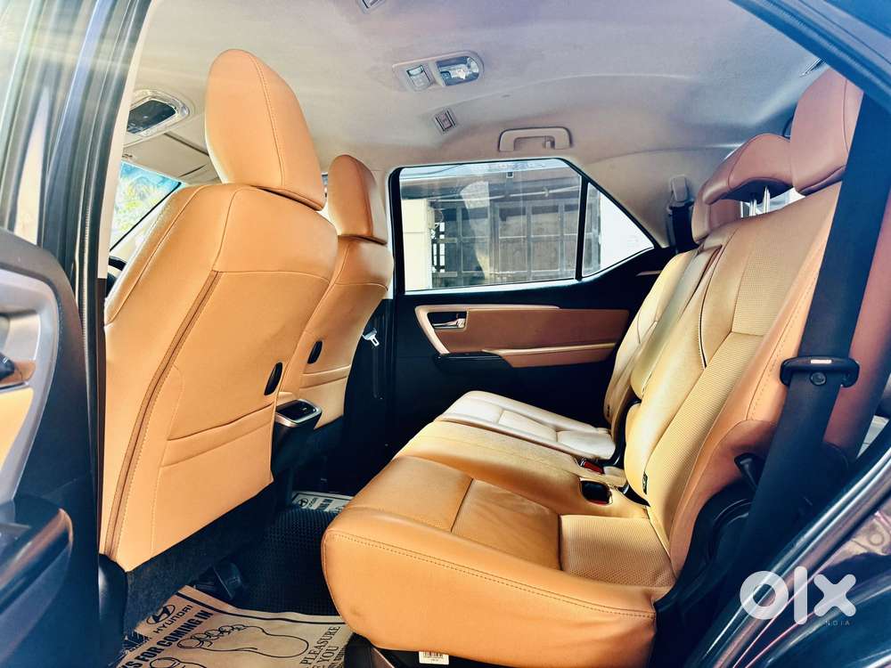 Toyota Fortuner 4x2 At 2.8 Diesel, 2022, Diesel