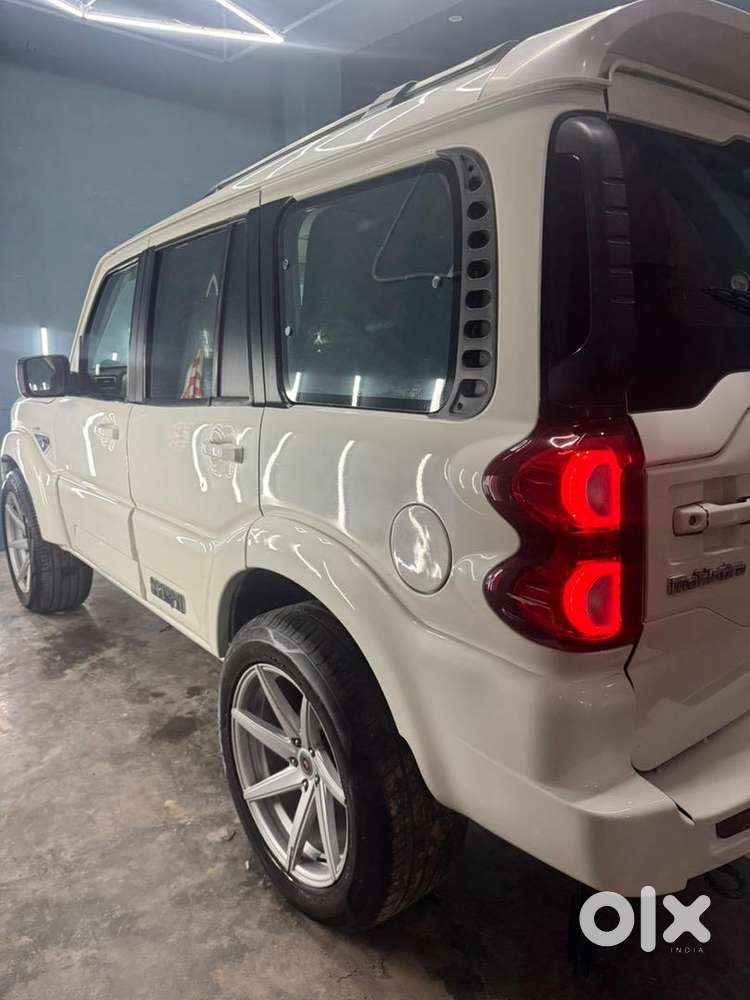 Mahindra Scorpio  2014