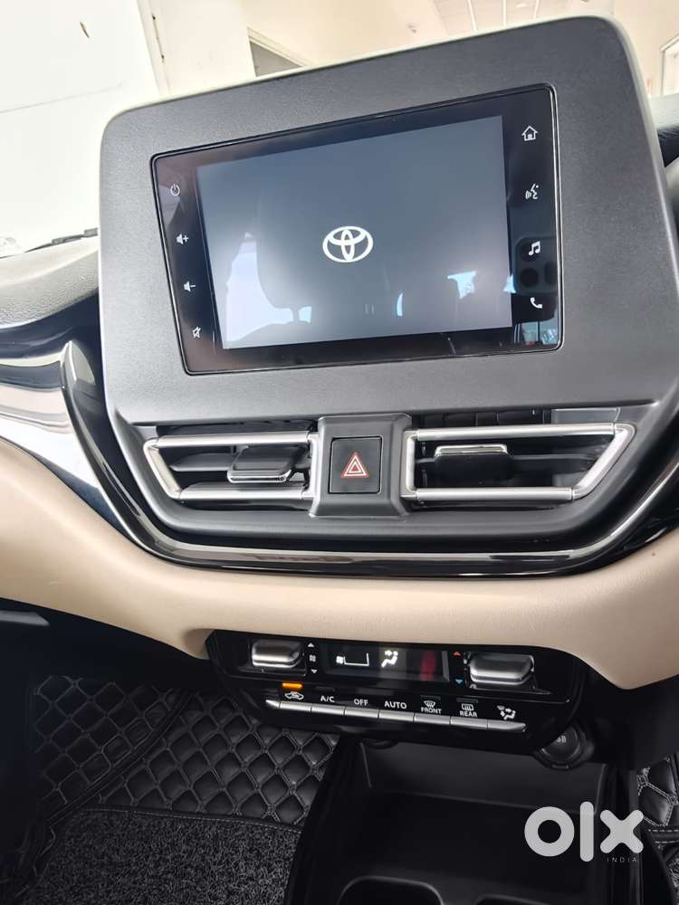 Toyota Glanza G, 2023, Petrol