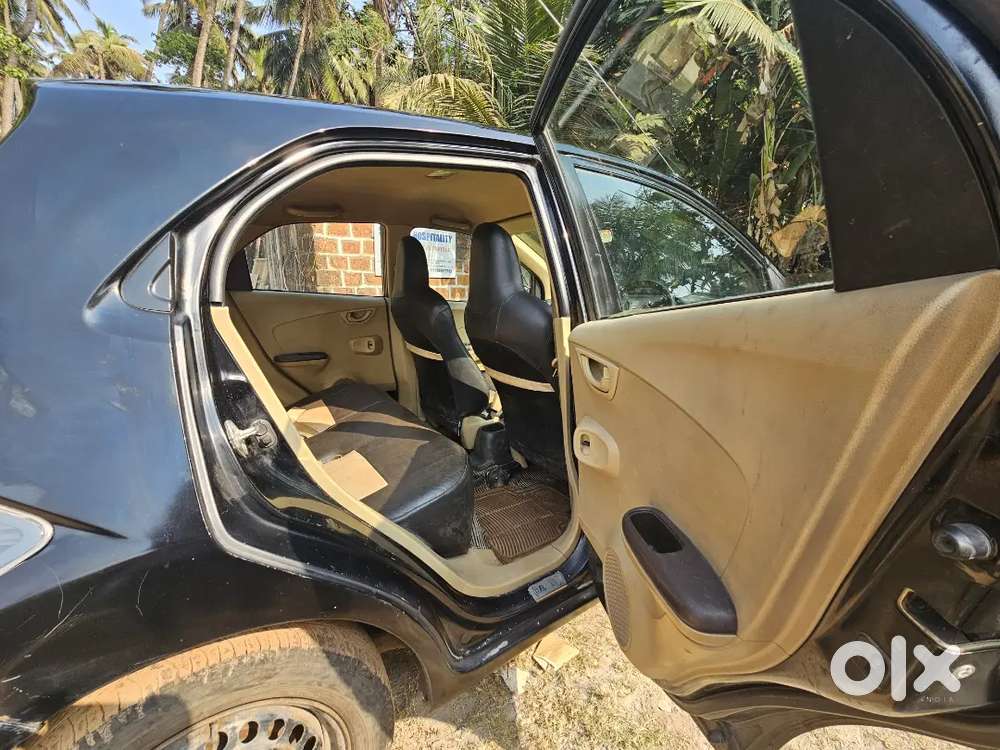 Honda Brio 2012 Cng & Hybrids 180960 Km Driven