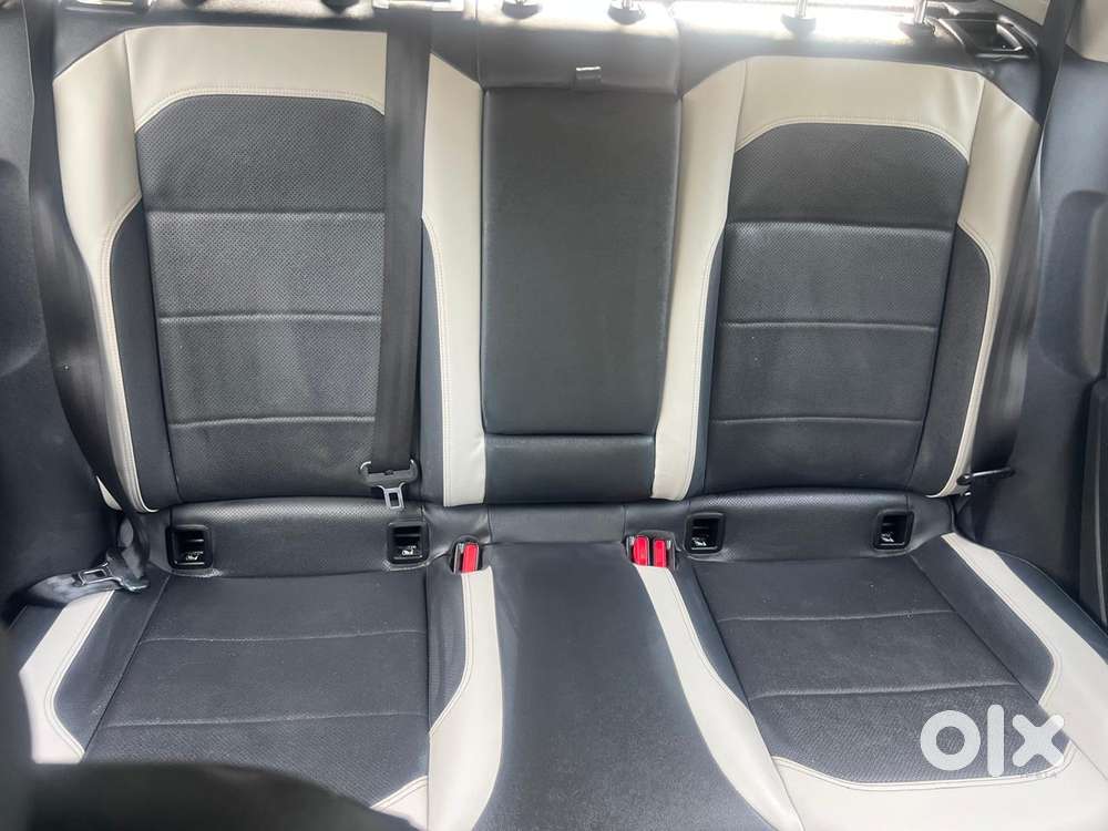 Volkswagen Taigun 1.0 Tsi Topline, 2023, Petrol