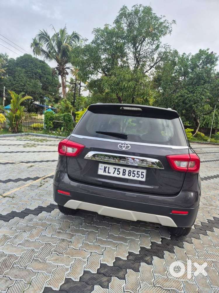 Toyota Urban Cruiser 1.5 Premium Grade At, 2022, Petrol