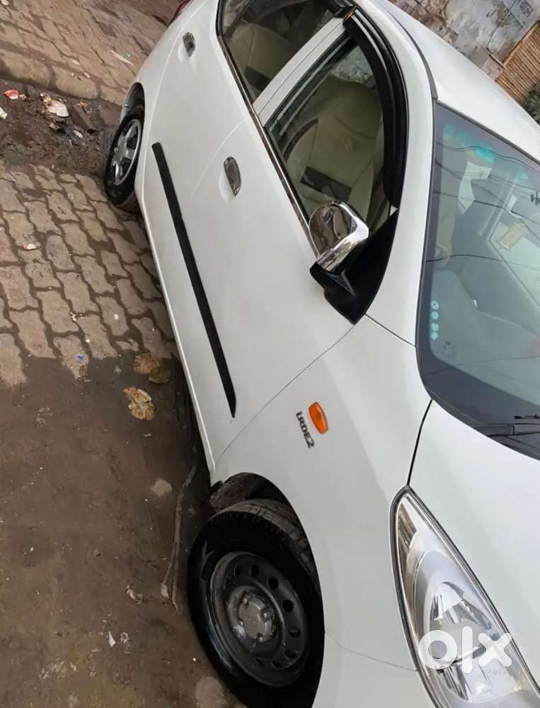 Hyundai I10 2012 Petrol 58000 Km Driven