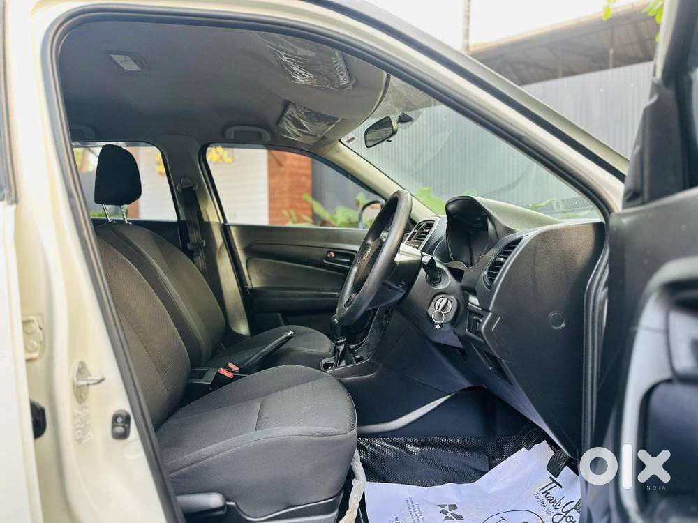 Maruti Suzuki Brezza 1.5 Lxi Smart Hybrid, 2021, Petrol