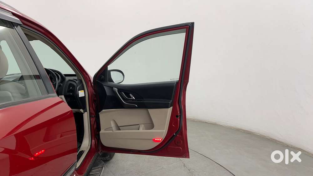 Mahindra Xuv500 W8, 2016, Diesel