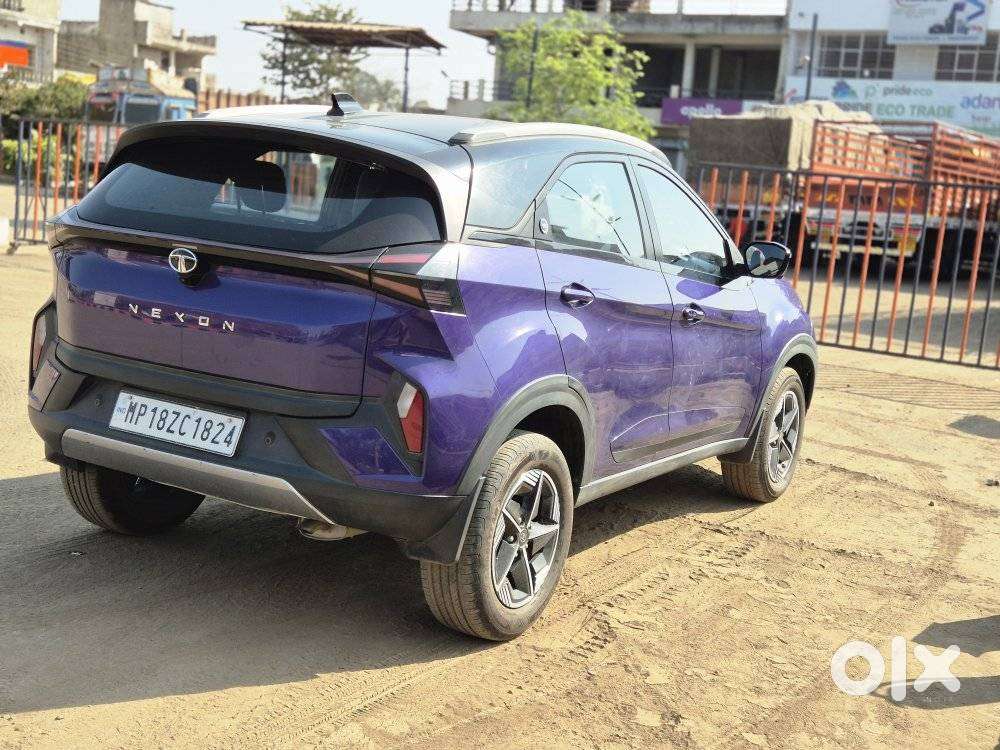 Tata Nexon Fearless Purple 1.2 Revotron Petrol 6mt, 2023, Petrol