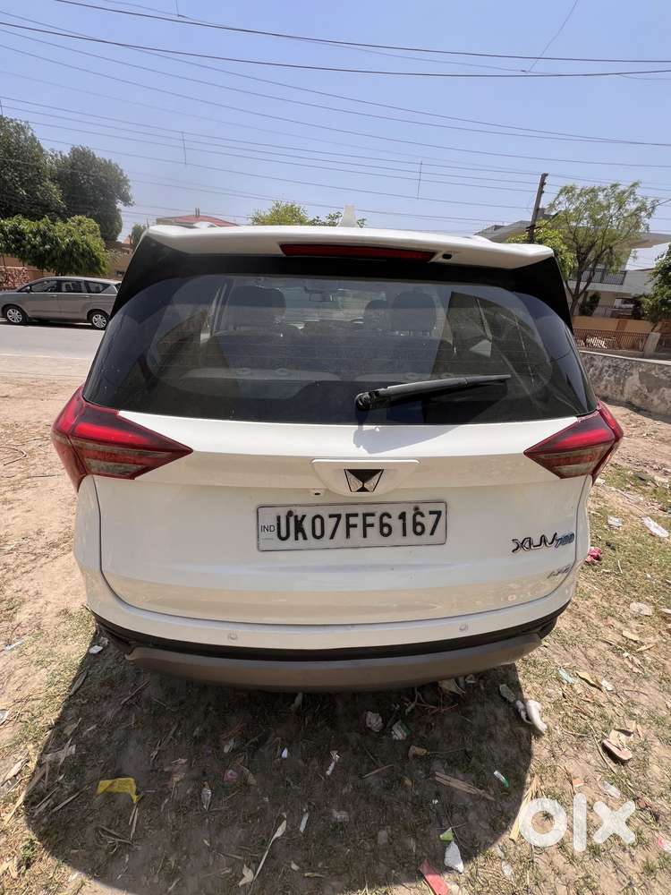 Mahindra Xuv700 2.2 Ax 7 Diesel Mt Luxury Pack Str, 2022, Diesel
