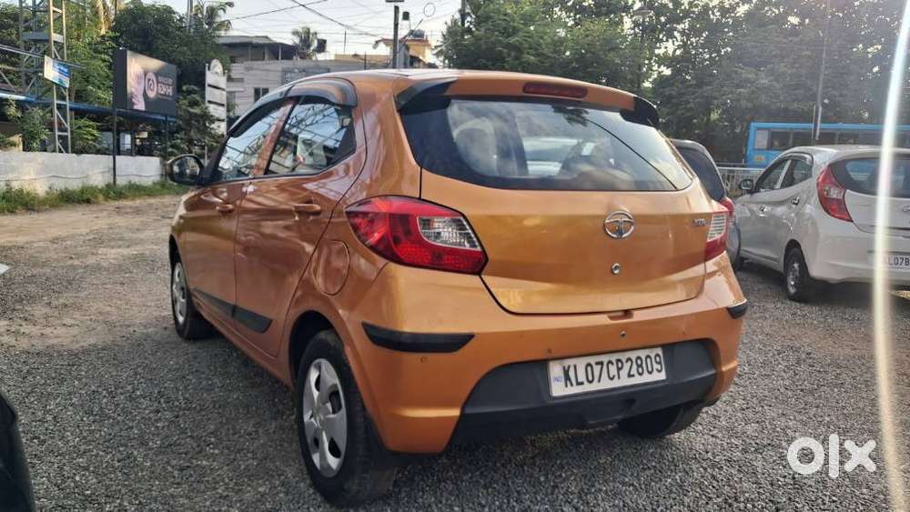 Tata Tiago 1.2 Revotron Xta, 2018, Petrol