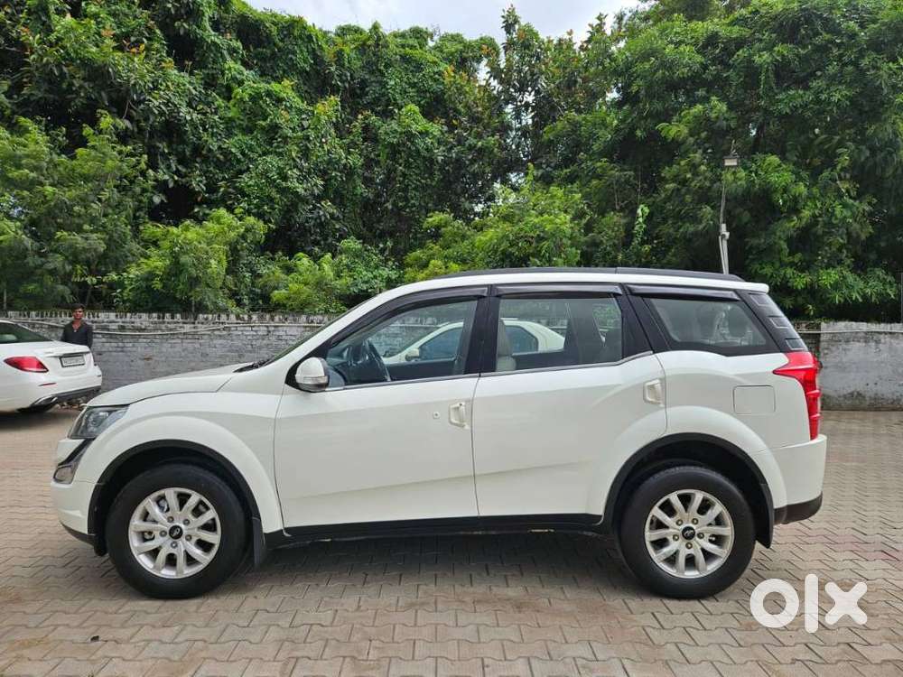 Mahindra Xuv500 At W10 Fwd, 2017, Diesel