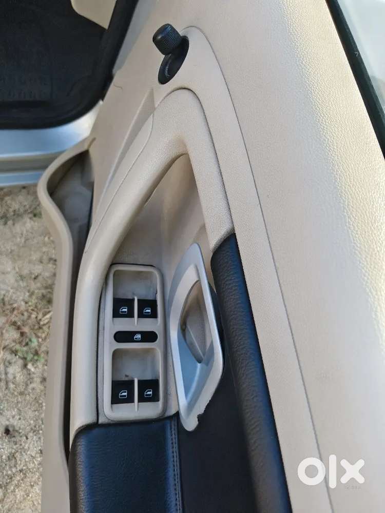 Skoda Fabia 2012 Diesel Well Maintained, Prant New Tyres All