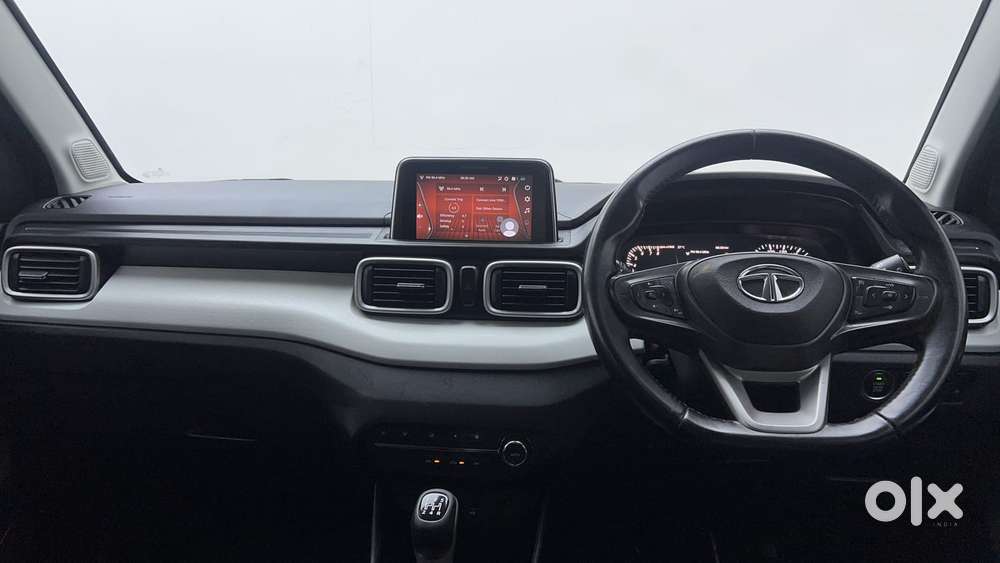 Tata Punch 1.2 Revotron Creative Dual Tone, 2022, Petrol