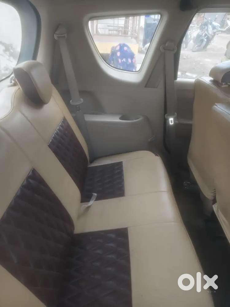 Maruti Suzuki Ertiga 2014