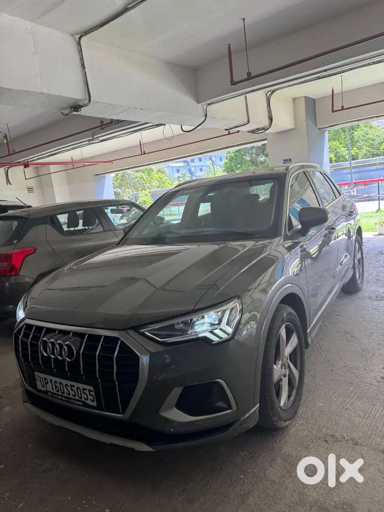 Audi Q3 2023  Ppf Coated  5-year Warranty & Service Pack  Pristine