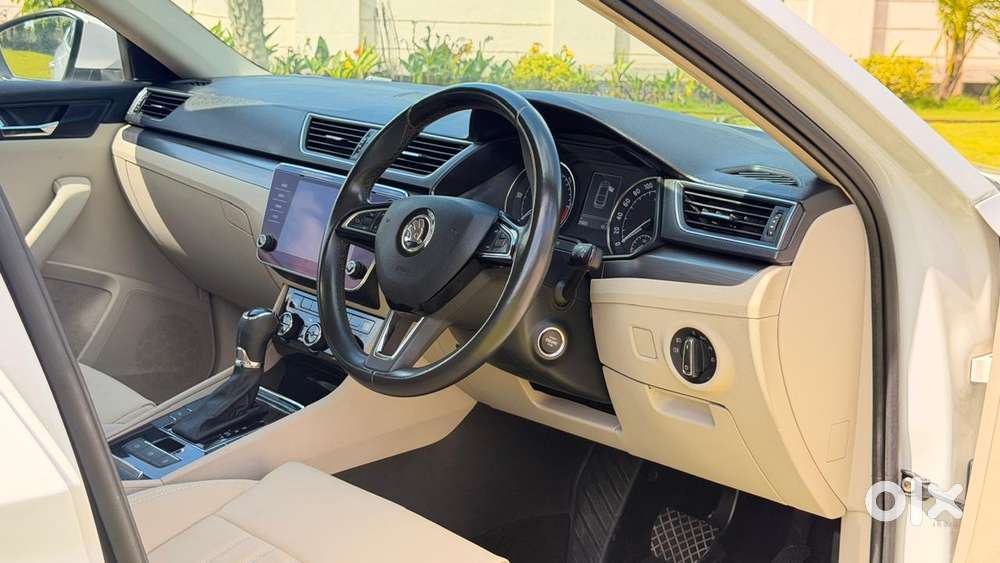 Skoda Superb L&k 2.0 Tdi At, 2020, Diesel