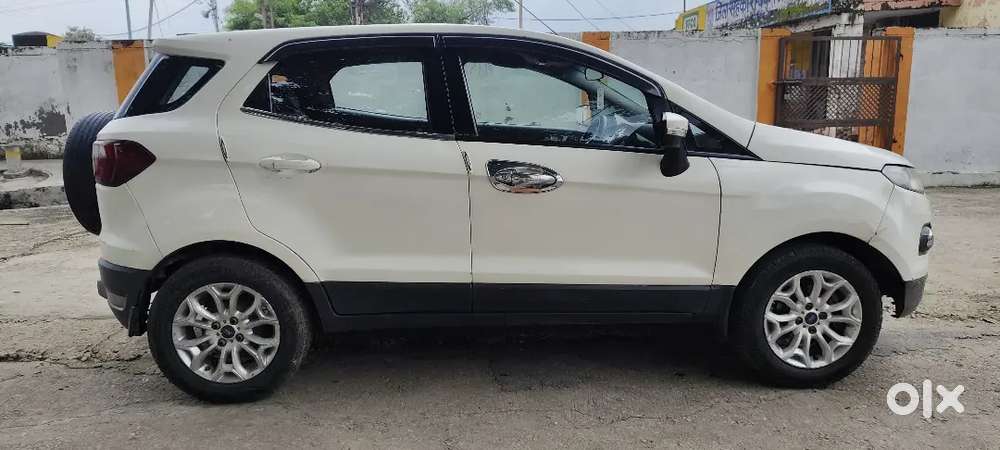 Ford Ecosport 1.5 Diesel ( December 2013 )