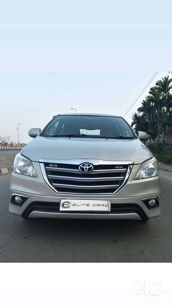 Toyota Innova 2.5 V 8 Str, 2014, Diesel