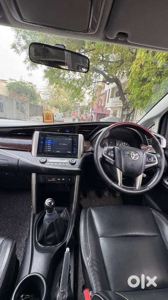 Toyota Innova Crysta 2.4 Z 7 Str, 2016, Diesel