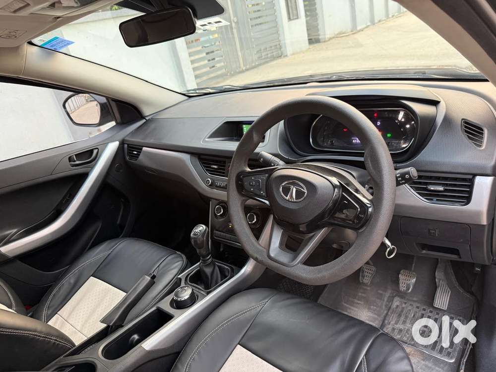 Tata Nexon 1.2 Revotron Xm (s), 2022, Diesel