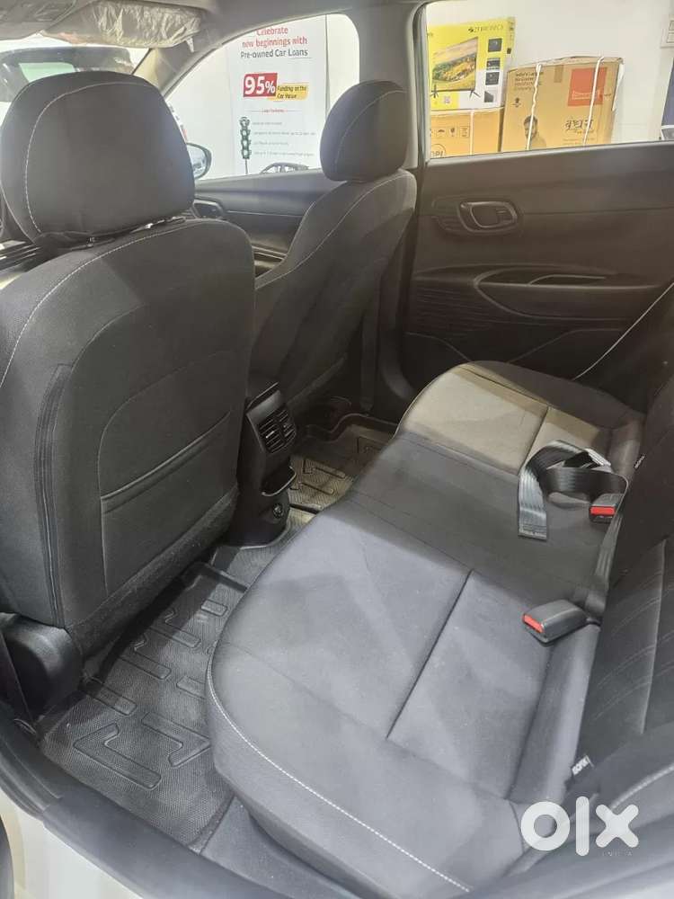 Hyundai I20 Sportz 1.2 Ivt, 2023, Petrol