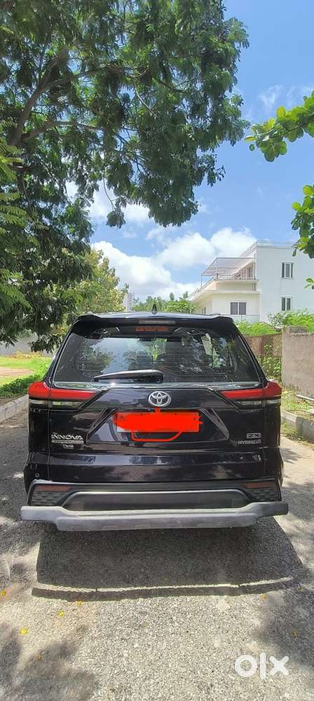 Toyota Innova Hycross 2023 Petrol Good Condition