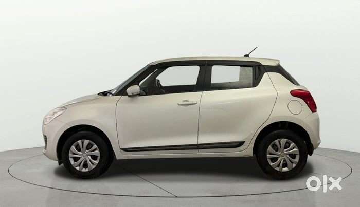 Maruti Suzuki Swift, 2022, Petrol