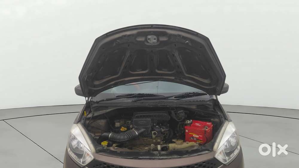 Tata Tiago 1.2 Revotron Xza, 2018, Petrol