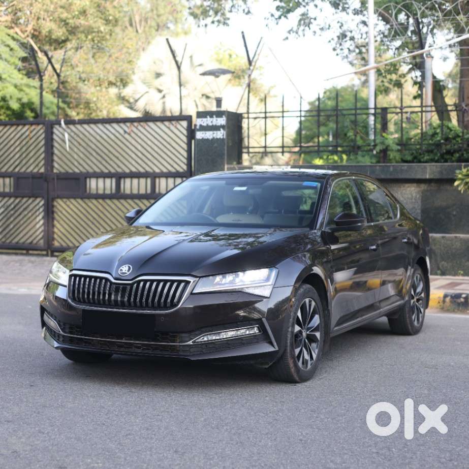 Skoda Superb 2.0 L&k Tsi At, 2021, Petrol