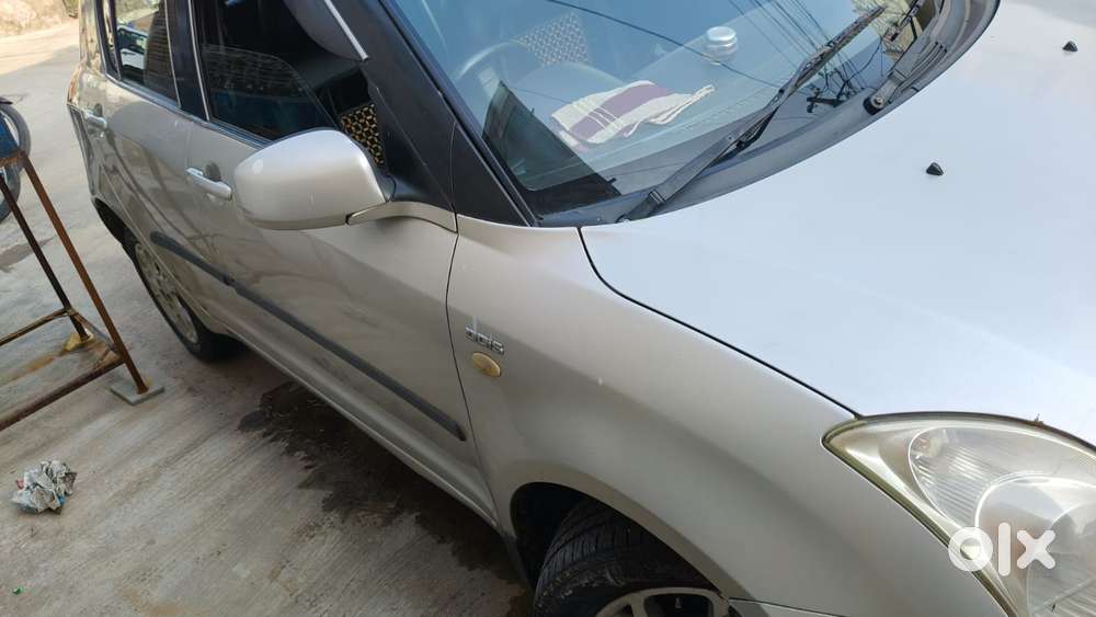 Maruti Suzuki Swift Vdi Bsiv W Abs, 2011, Diesel