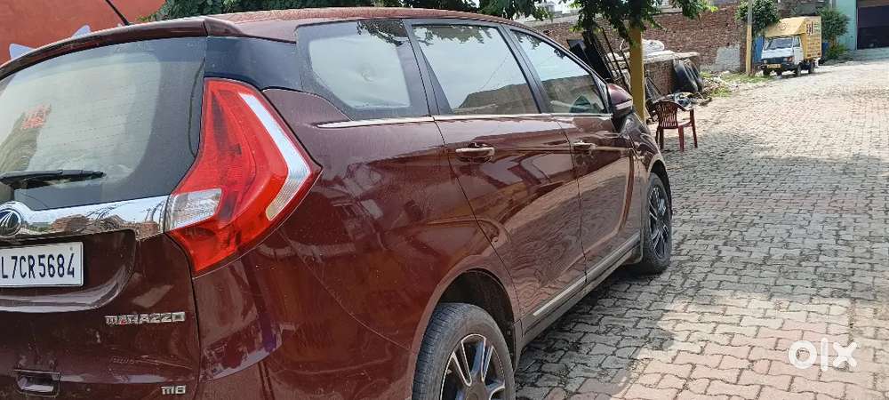 Mahindra Marazzo Diesel 2020