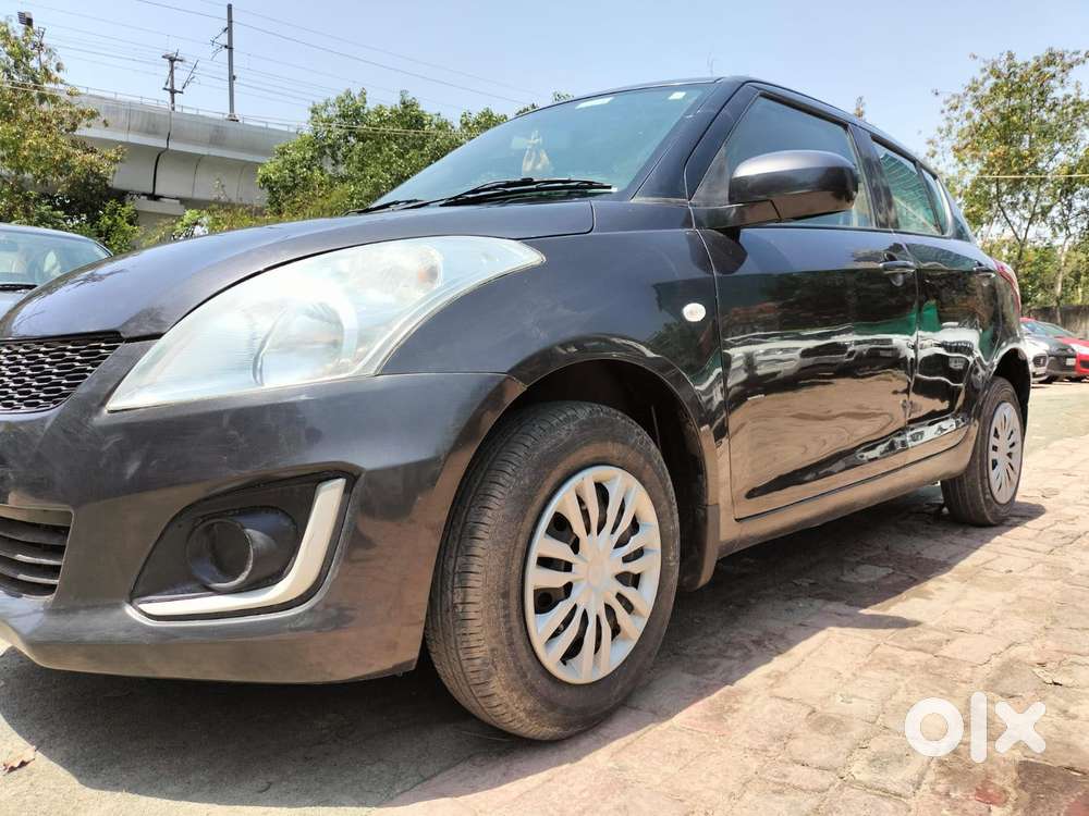 Maruti Suzuki Swift Lxi Option, 2017, Petrol