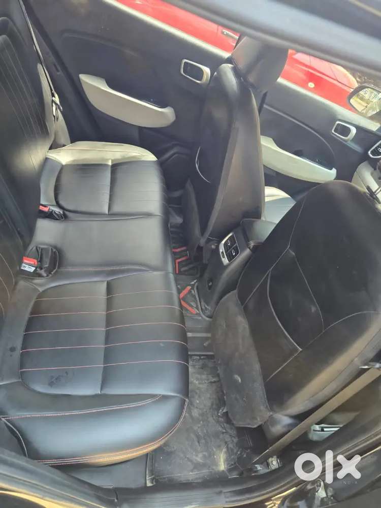 Hyundai Venue Knight Edition 2025 Diesel Manual