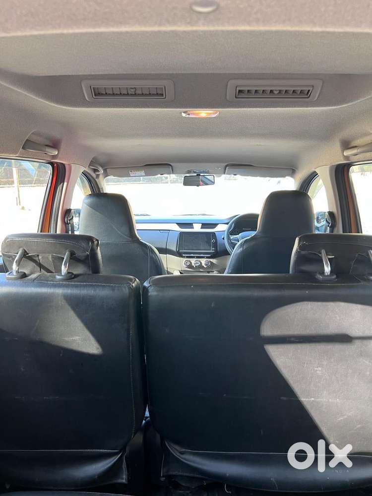 Renault Triber Rxz, 2020, Petrol