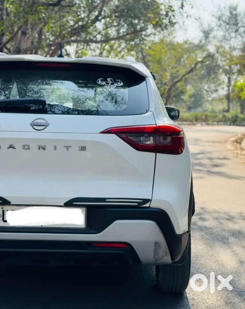 Nissan Magnite 2022 Petrol 50000 Km Driven Money Problem