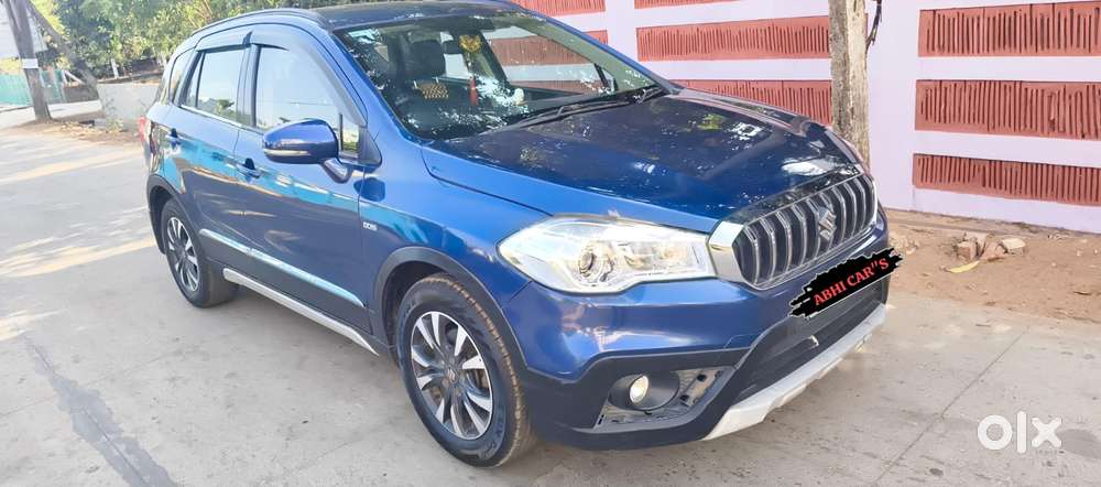 Maruti Suzuki Xl6 Alpha, 2022, Petrol