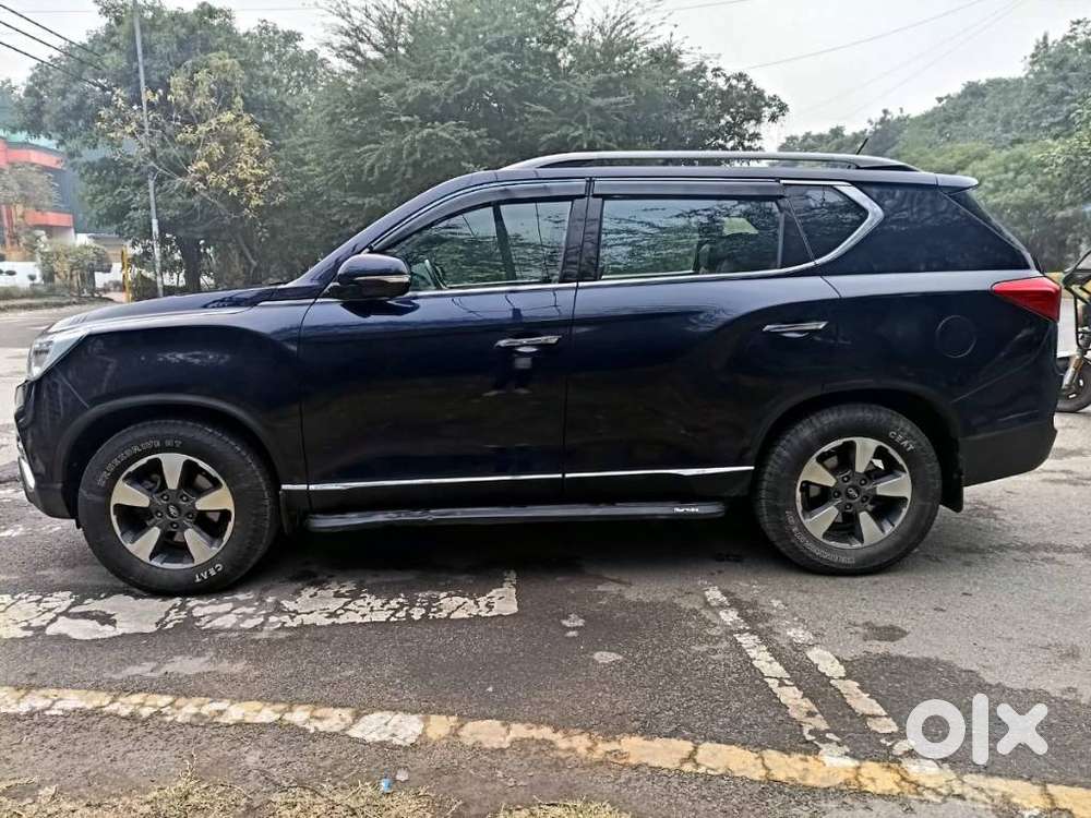 Mahindra Alturas G4 4x4 At, 2020, Diesel