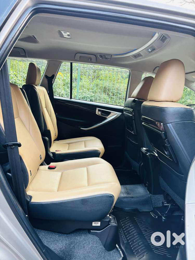 Toyota Innova Crysta ZX 2.4 Diesel 7 Seater, 2022, Diesel - Cars