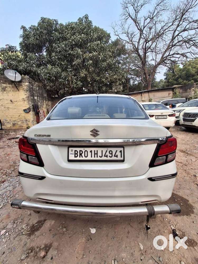 Maruti Suzuki Dzire 1.2 Vxi, 2023, Petrol