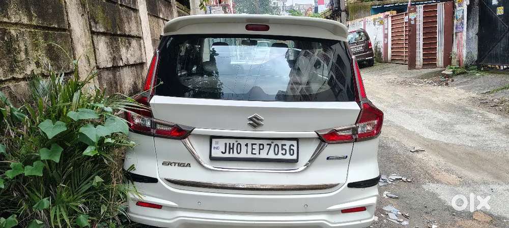 Maruti Suzuki Ertiga 2022 Petrol 75000 Km Driven