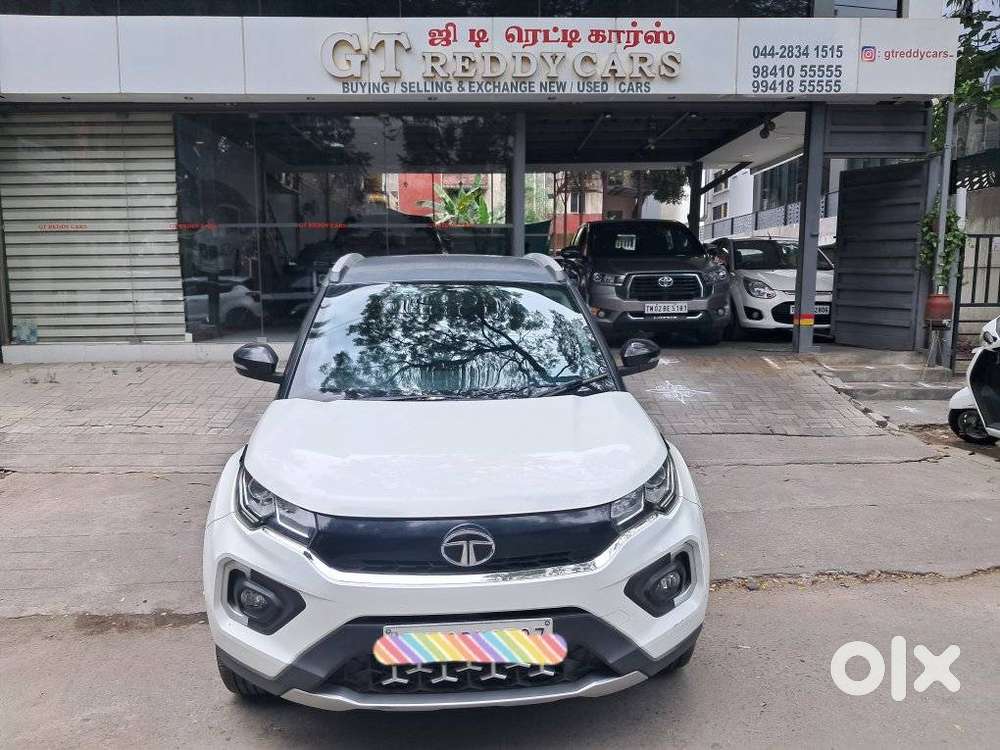 Tata Nexon 1.5 Revotorq Xza Plus Dual Tone Roof Amt (s), 2020, Diese..