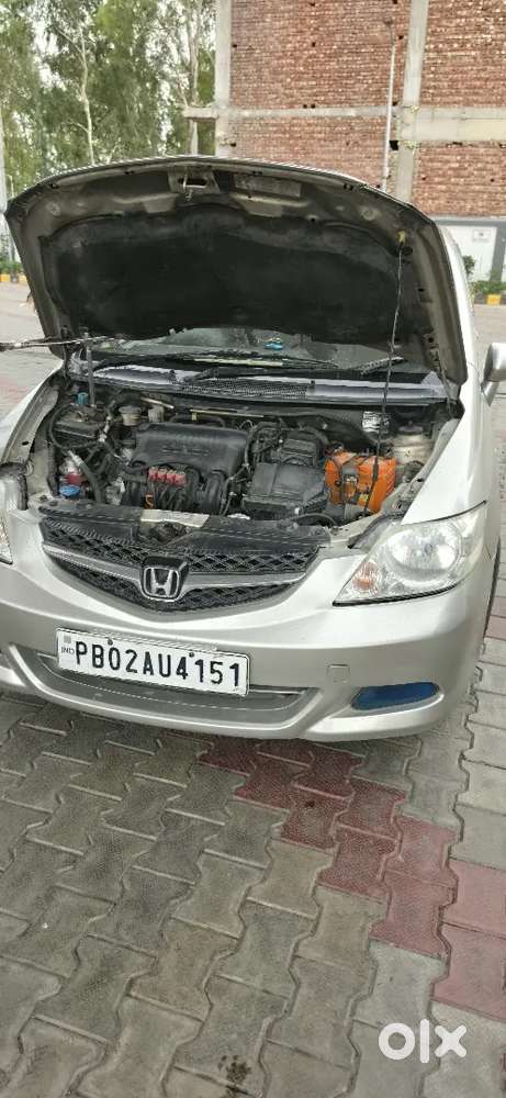 Honda City Zx 2006 Petrol Well Maintained