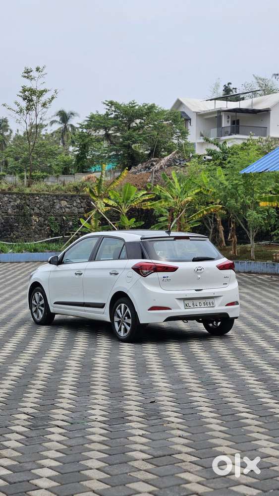 Hyundai I20 Petrol Asta Option, 2016, Petrol