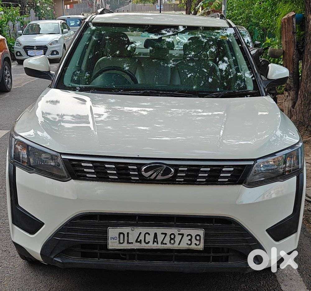 Mahindra Xuv300 W6 Amt Diesel, 2021, Diesel