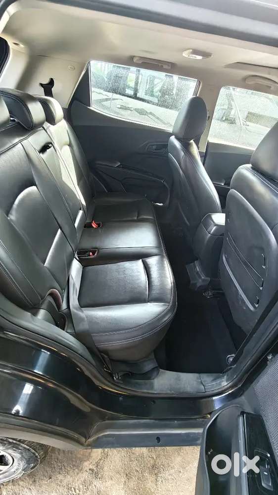 Mahindra Xuv400 2023 El Fast Charger
