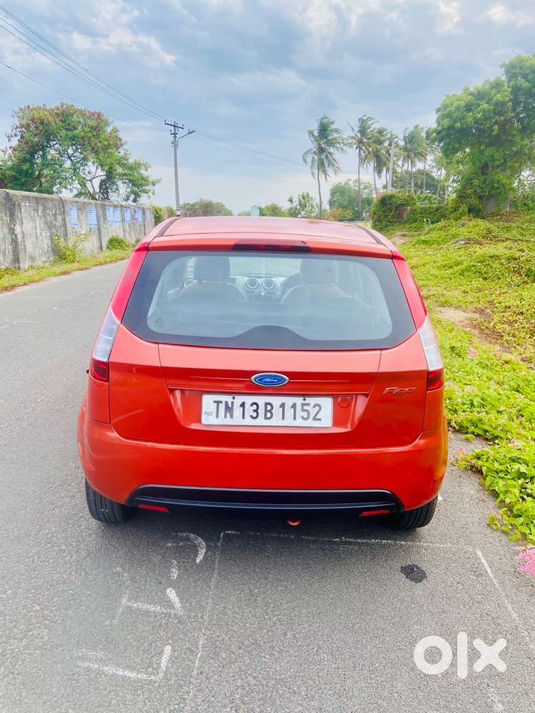 Ford Figo 2014 Petrol 1.2 Titanium Well Maintained Showroom Quality